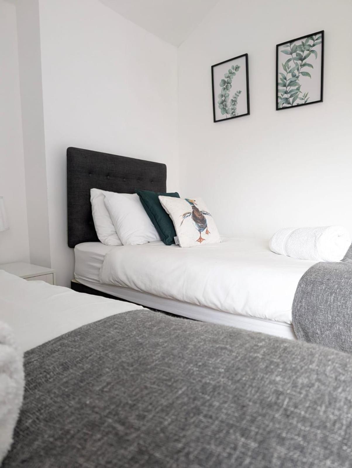 Appartement 3Br-St Johns Hse-Free Parking-Workers-Kitchen-Wifi-Dog Friendly à Doncaster Extérieur photo